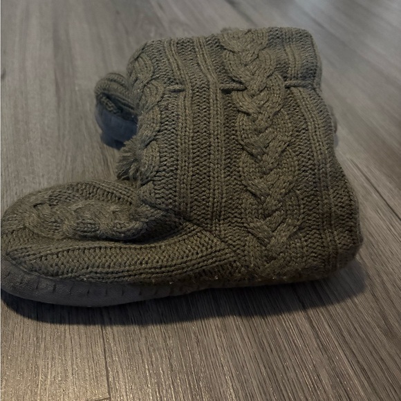 American Eagle Outfitters Gray Winter Boots - Picture 3 of 6